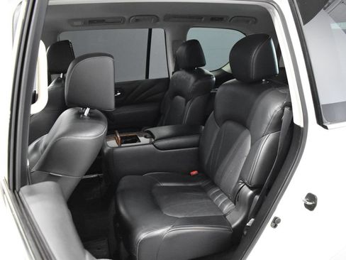 Used 2017 INFINITI QX80 4WD w/ Deluxe Technology Package image 35