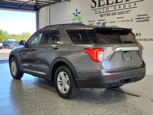 Certified 2020 Ford Explorer XLT w/ Comfort Package AWD/4WD image 3