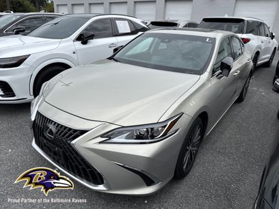 Certified 2024 Lexus ES 300h w/ Premium Package