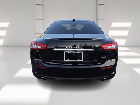 Used 2018 Maserati Ghibli image 5