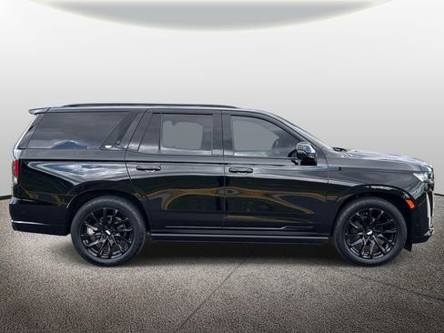 Used 2021 Cadillac Escalade Sport w/ Driver Assist Tech Package AWD/4WD image 4