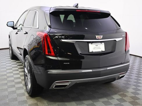 Certified 2025 Cadillac XT5 Premium Luxury image 4