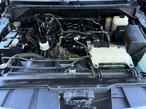 Used 2017 Nissan NV 3500 SL image 23