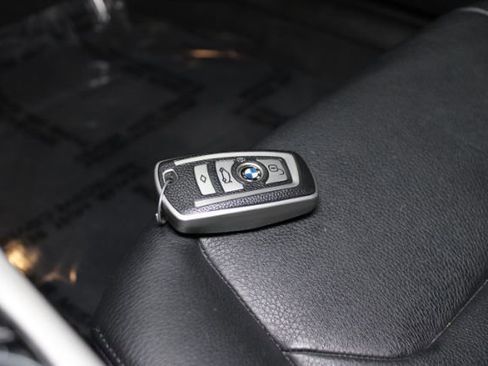 Used 2014 BMW 320i xDrive Sedan image 14