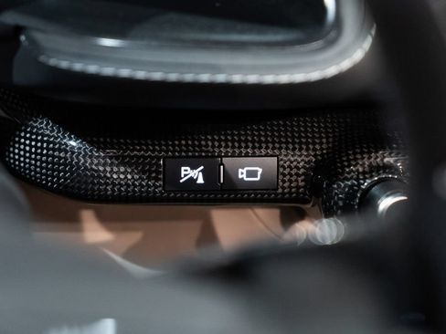 Certified 2021 Ferrari 812 GTS RWD image 39
