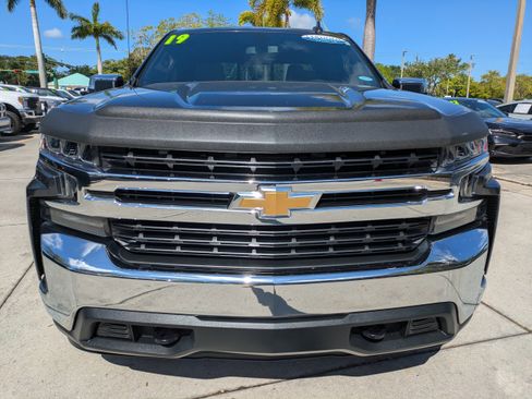 Used 2019 Chevrolet Silverado 1500 LT w/ All-Star Edition AWD/4WD image 8