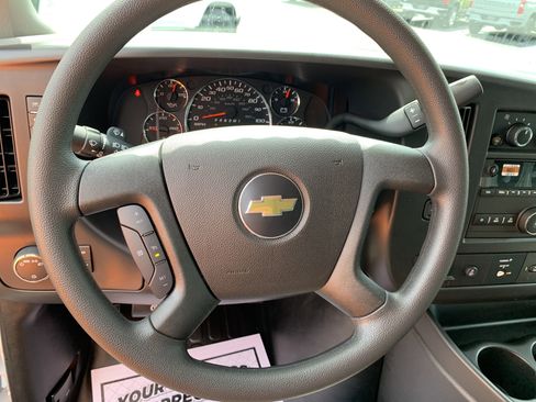 New 2025 Chevrolet Express 2500 w/ Driver Convenience Package image 12