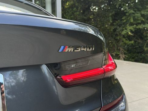 Used 2020 BMW M340i RWD image 18