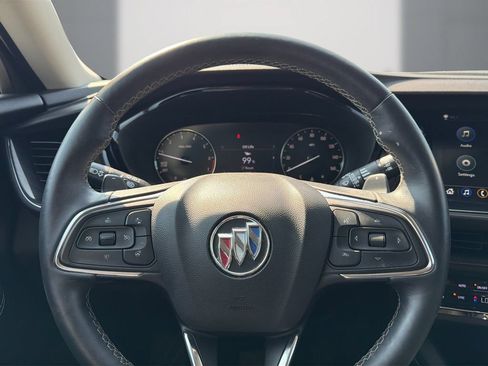 Used 2022 Buick Envision Preferred FWD image 22