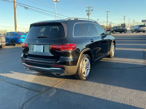 Used 2022 Mercedes-Benz GLB 250 image 5