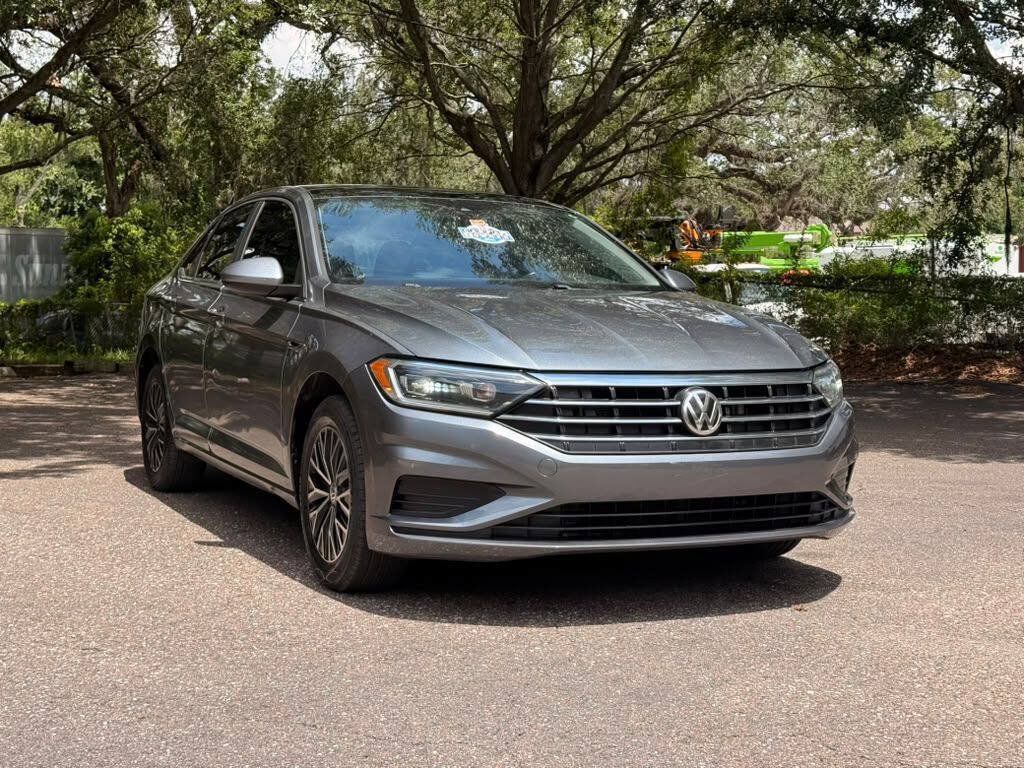 Used 2019 Volkswagen Jetta SEL FWD image 3