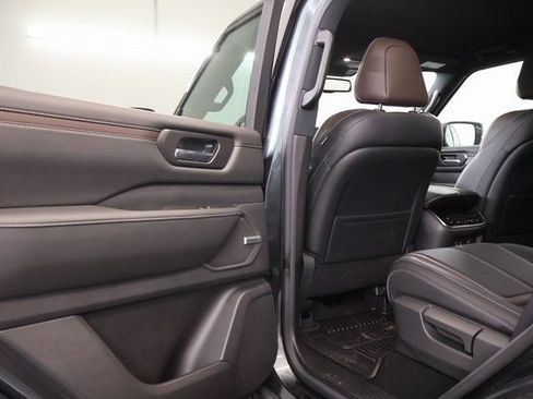 New 2026 Nissan Armada SL w/ Captain's Chari Seat Package AWD/4WD image 26