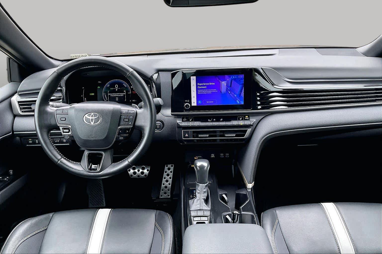 Used 2025 Toyota Camry SE w/ Convenience Package AWD/4WD image 15