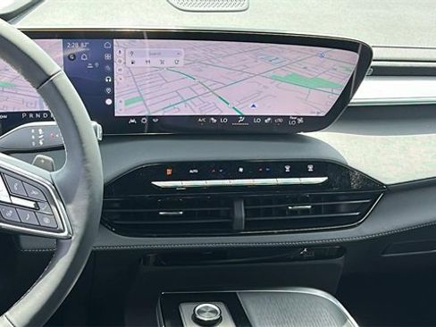 New 2025 Buick Enclave Sport Touring w/ Power Package image 16