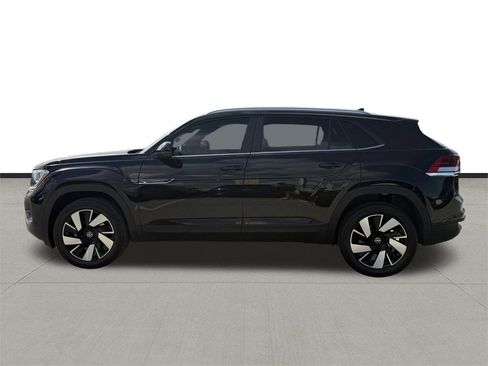 New 2026 Volkswagen Atlas Cross Sport SE image 8