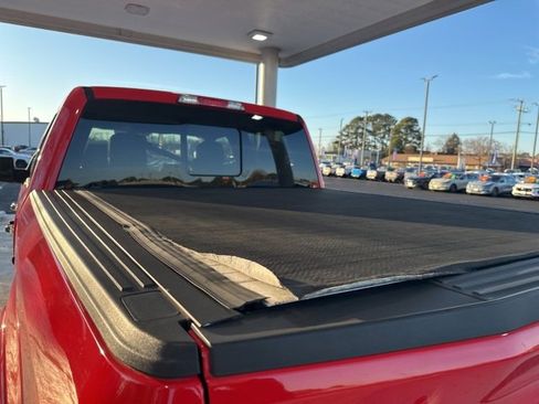 Used 2017 Ford F150 Lariat w/ Equipment Group 502A Luxury image 12