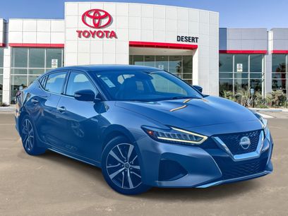 Used 2023 Nissan Maxima SV w/ Floor Mat Group