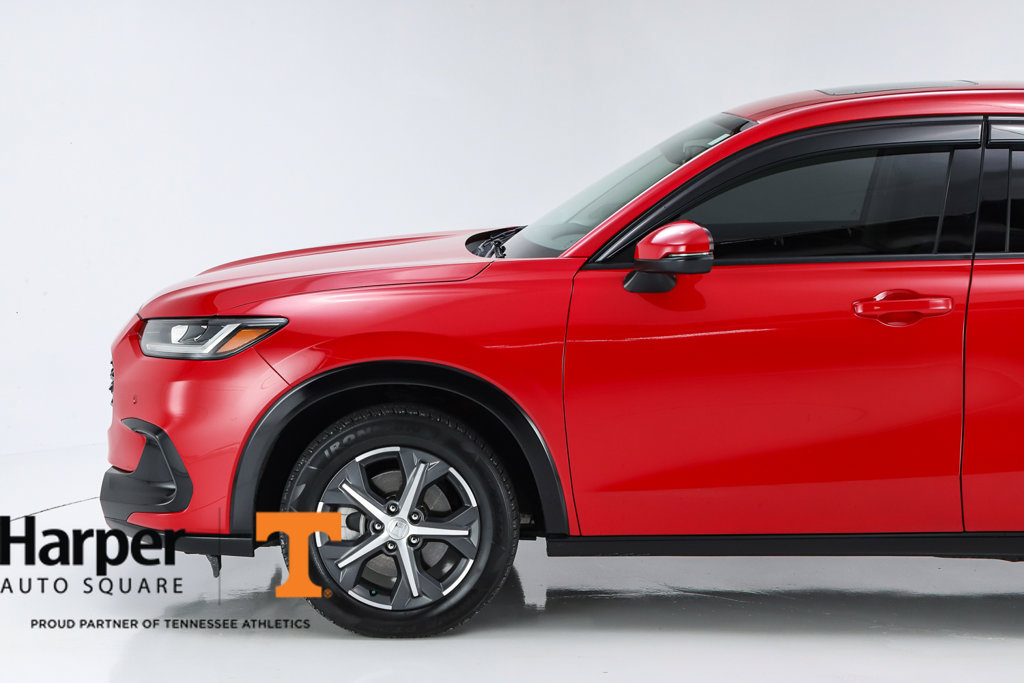 Used 2023 Honda HR-V EX-L image 3