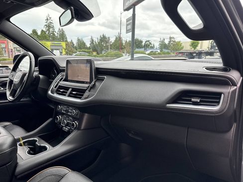Used 2021 GMC Yukon AT4 w/ AT4 Premium Package AWD/4WD image 21