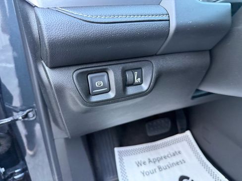 Used 2019 GMC Acadia SLT w/ Black Edition FWD image 20