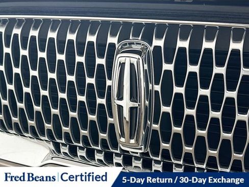 Used 2021 Lincoln Corsair Standard w/ Equipment Group 101A image 28