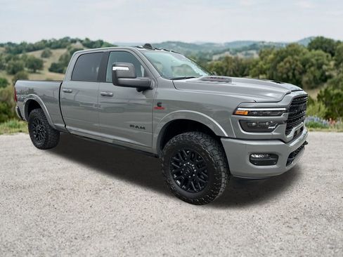 Used 2026 RAM 2500 Limited AWD/4WD image 1
