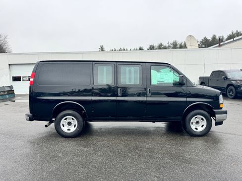 New 2026 Chevrolet Express 2500 w/ Driver Convenience Package image 2