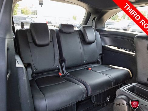 Used 2024 Honda Odyssey Sport image 11