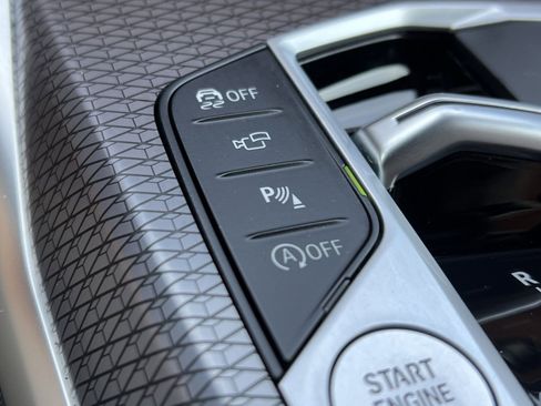 Used 2025 BMW 430i xDrive 430i xDrive w/ Premium Package image 32