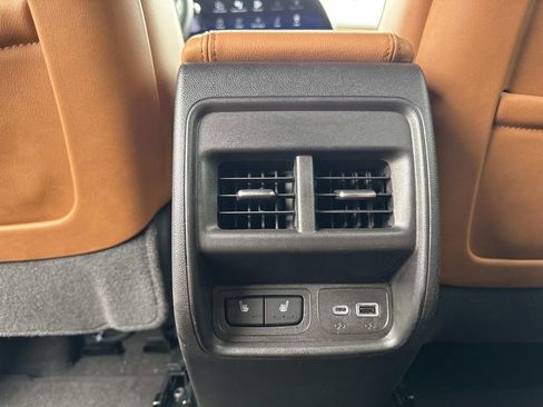 Certified 2024 Cadillac XT4 Sport image 16