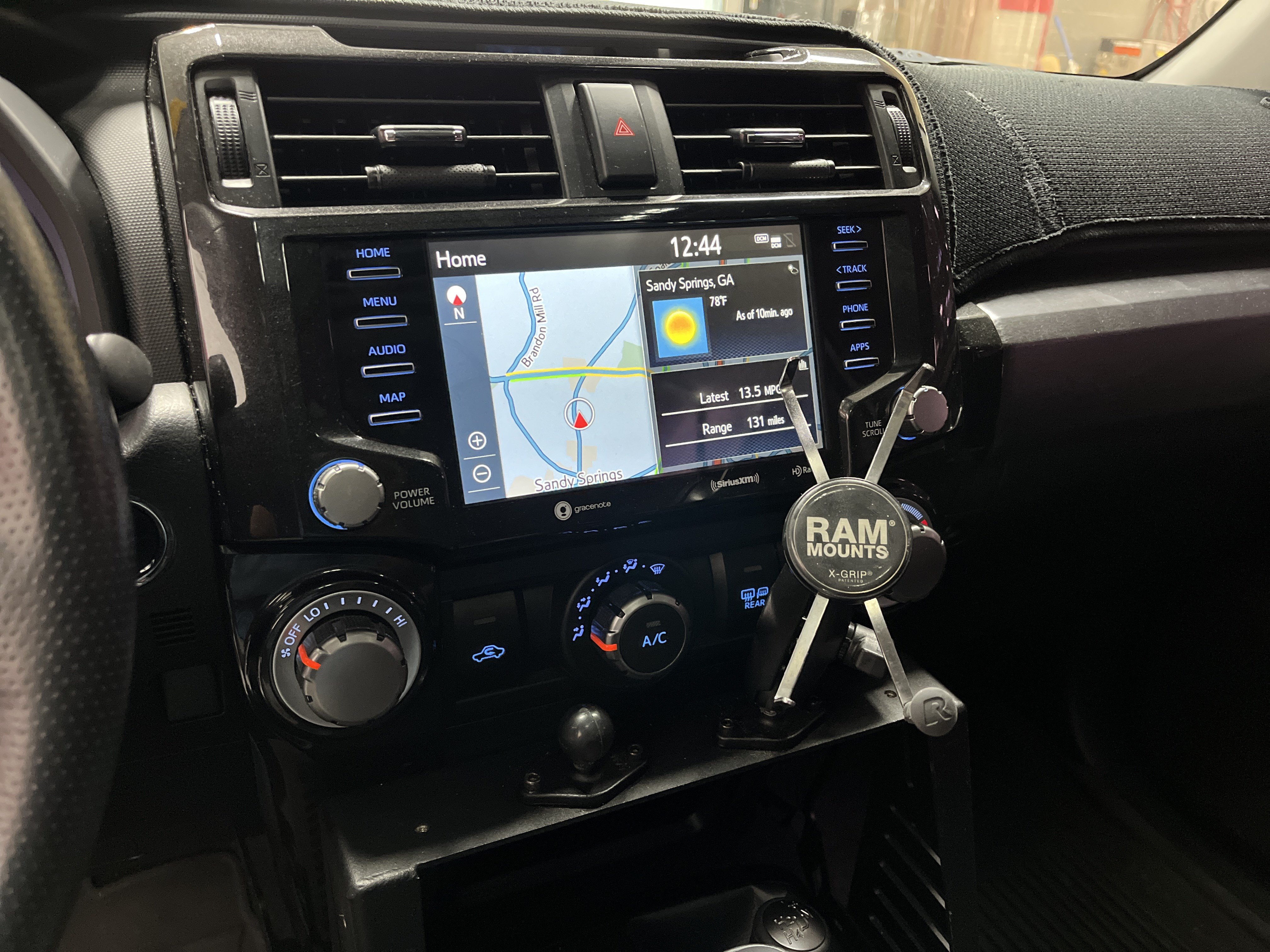 Used 2021 Toyota 4Runner Venture w/ Moonroof Package AWD/4WD image 11
