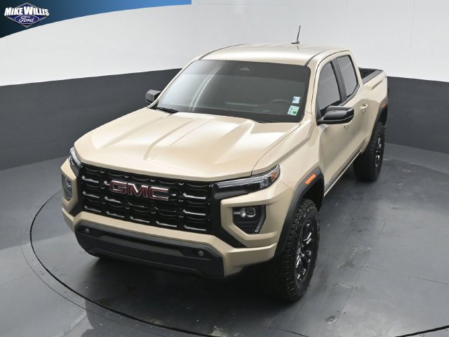 Used 2024 GMC Canyon Elevation w/ Convenience Package AWD/4WD image 11