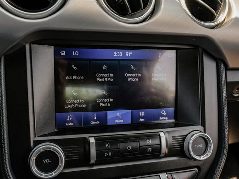 Used 2020 Ford Mustang Premium RWD image 35