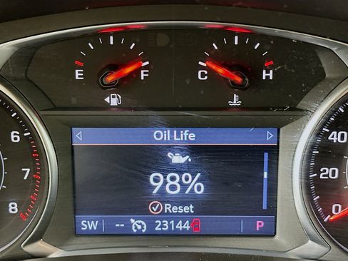 Used 2025 Chevrolet Blazer LT image 18