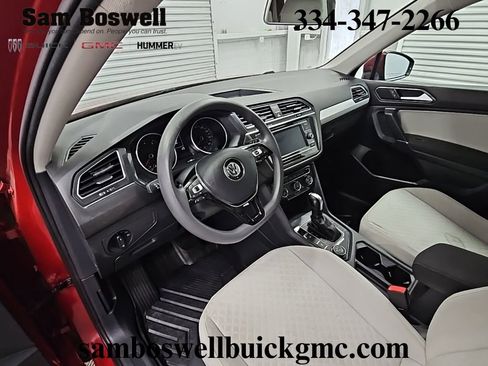Used 2018 Volkswagen Tiguan S w/ 3rd Row Seat Package image 11