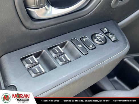 Used 2023 Honda Pilot Touring image 15
