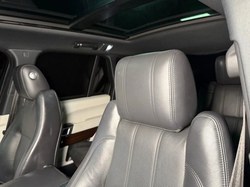 Used 2014 Land Rover Range Rover Supercharged AWD/4WD image 39