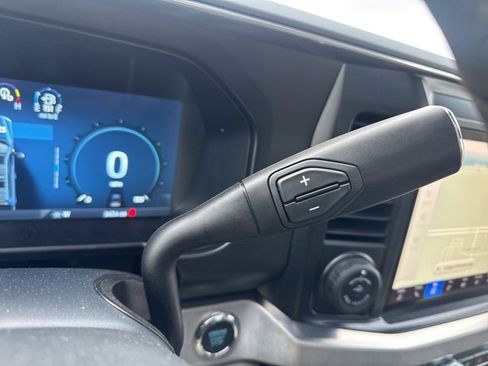 New 2026 Ford F450 Platinum w/ Platinum Plus Package image 38