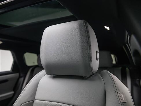 New 2026 Land Rover Range Rover Evoque S image 15