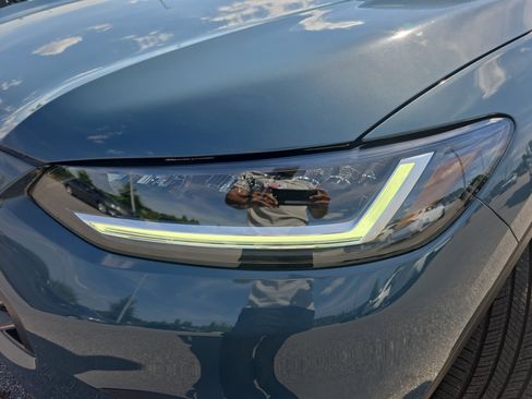 Used 2025 Honda HR-V Sport image 29