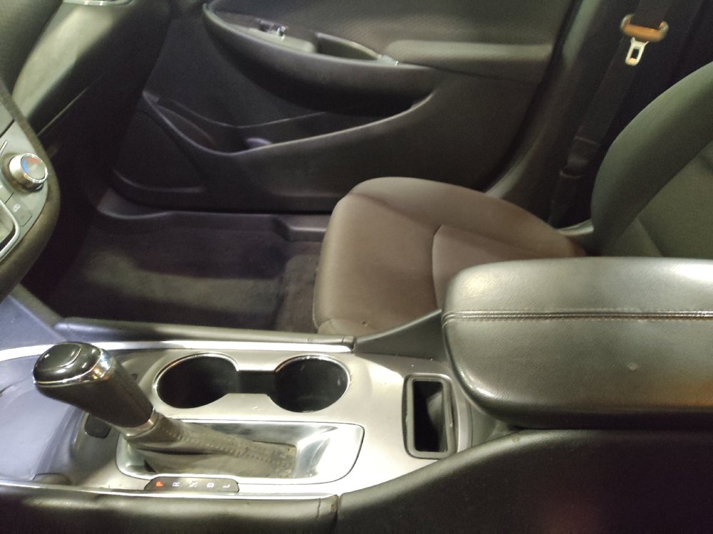 Used 2018 Chevrolet Malibu LT FWD image 26