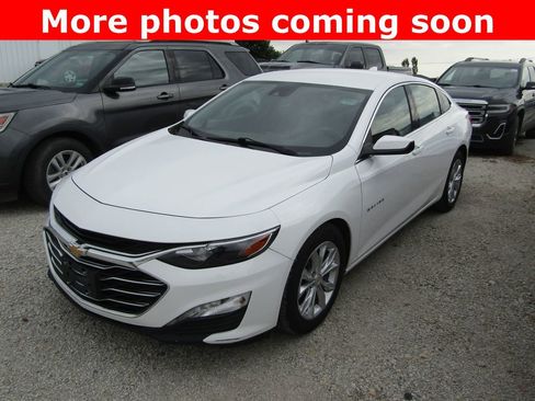 Used 2023 Chevrolet Malibu LT FWD image 1