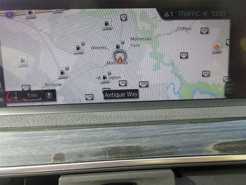 Used 2018 BMW 330i xDrive Sedan w/ Convenience Package image 20