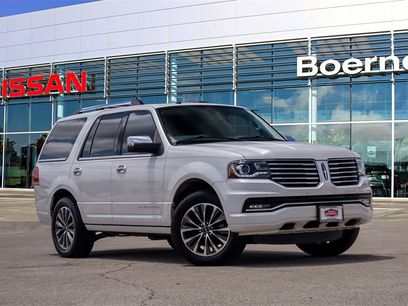 Used 2017 Lincoln Navigator Select