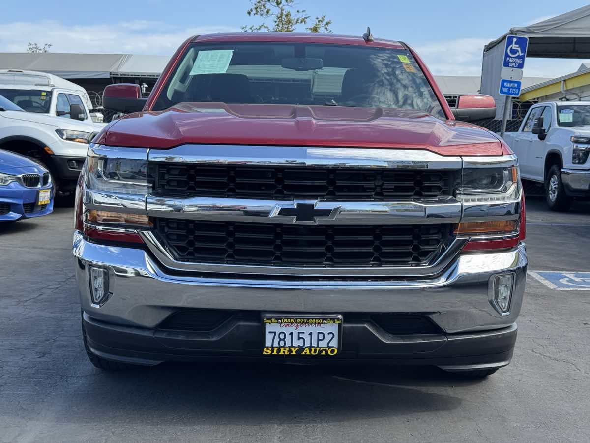 Used 2018 Chevrolet Silverado 1500 LT w/ All Star Edition RWD image 5
