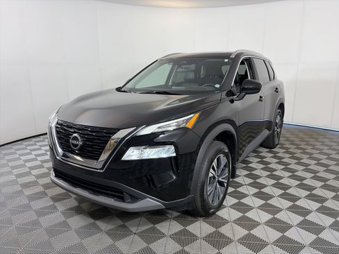Certified 2023 Nissan Rogue SV w/ SV Premium B Package AWD/4WD image 2