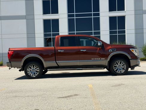 Used 2016 Nissan Titan Platinum Reserve AWD/4WD image 4