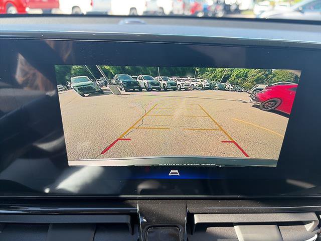 New 2026 Chevrolet TrailBlazer LT w/ Convenience Package AWD/4WD image 16