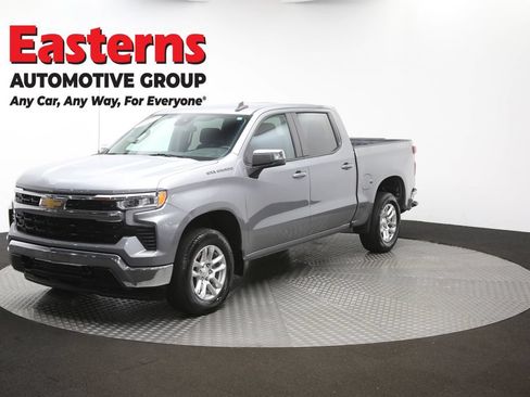 Used 2023 Chevrolet Silverado 1500 LT AWD/4WD image 57