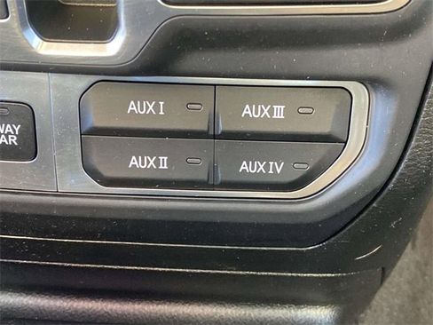 Used 2020 Jeep Wrangler Unlimited Rubicon image 32